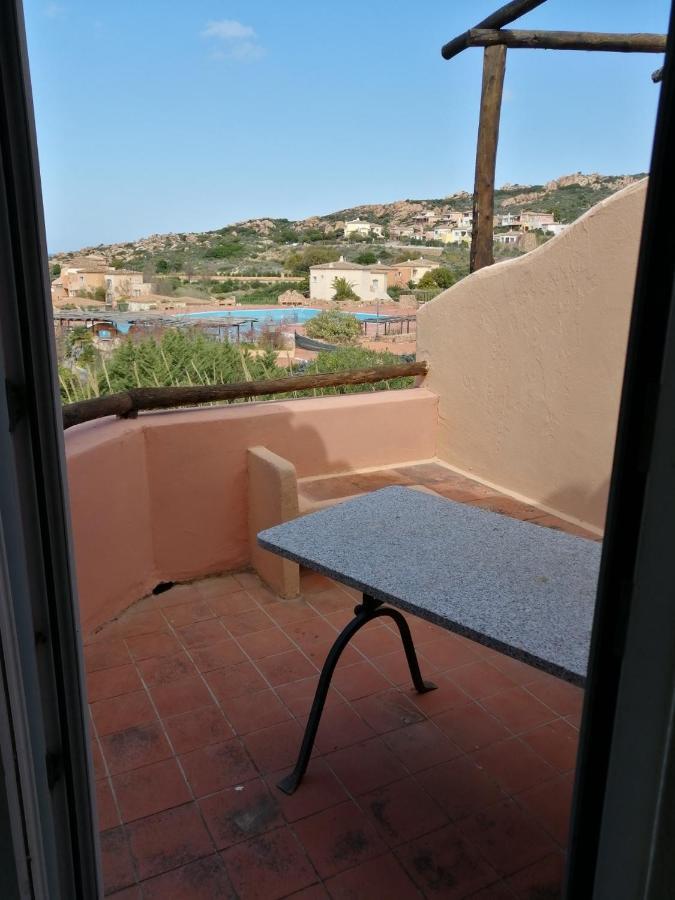 Rocciarossa Apartment Isola Rossa Exterior photo
